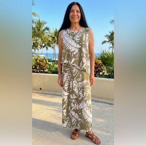 Chico’s Travelers Palm Leaf Maxi Dress‎ Green White Sleeveless Resort Wear